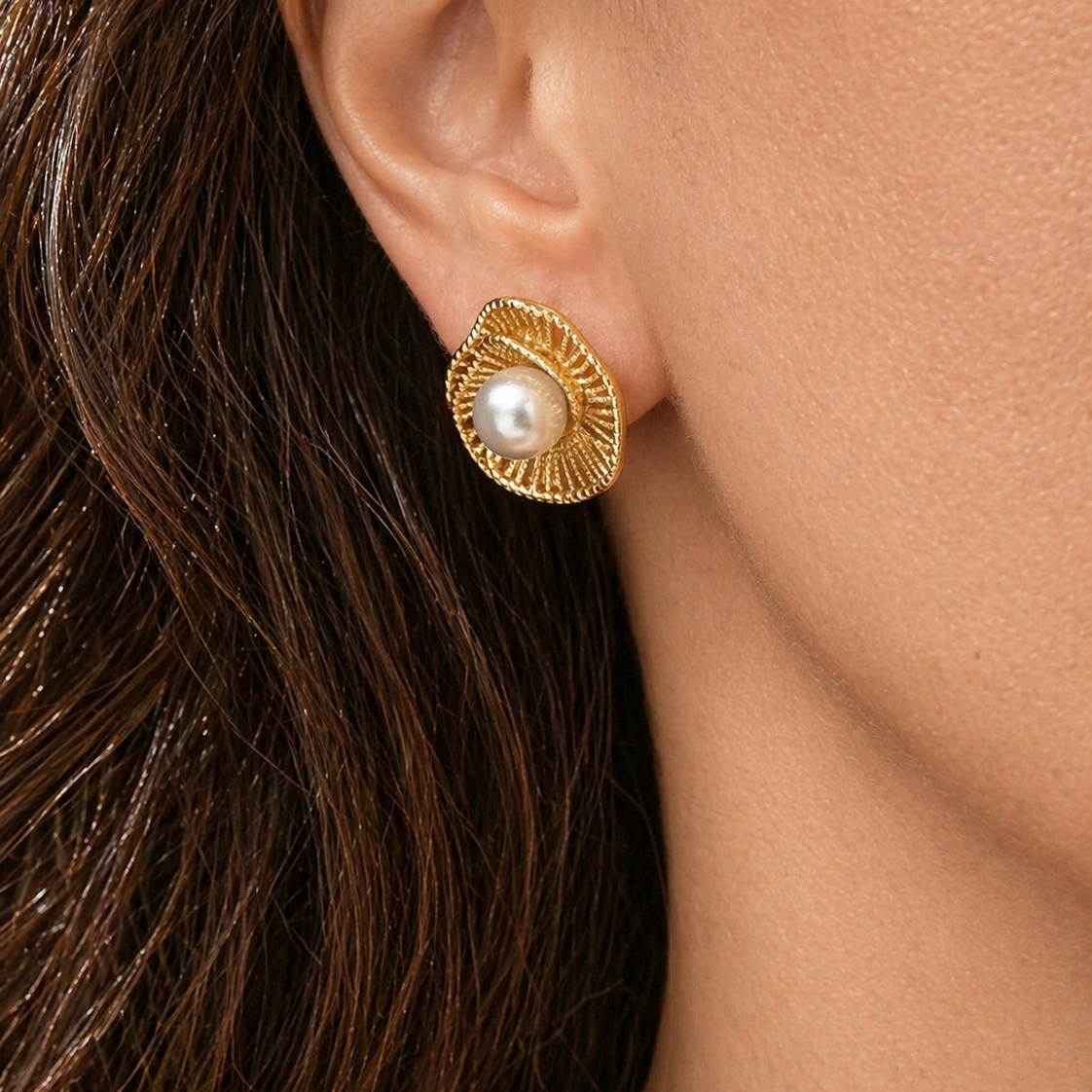 Gold-plated Titanium Earrings With Pearl