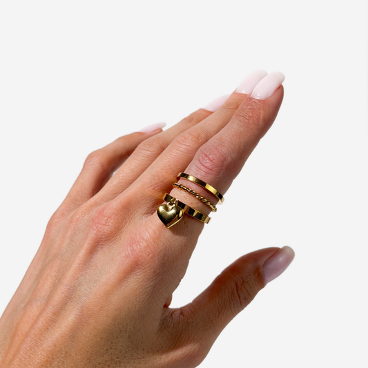 მოოქროვილი ტიტანი გულის რგოლით