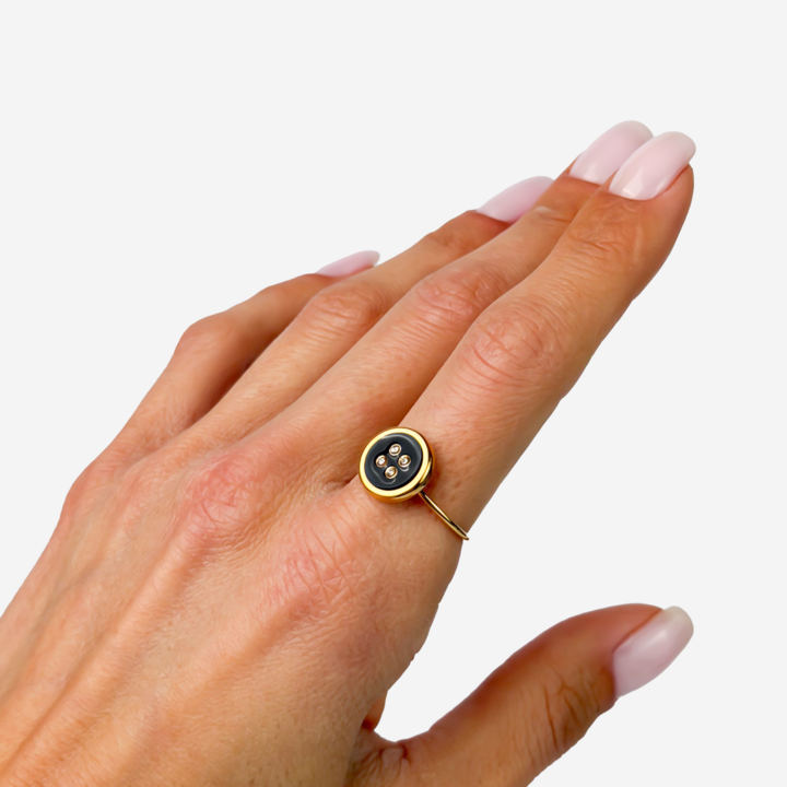 მოოქროვილი ტიტანის ღილის ფორმის ბეჭედი