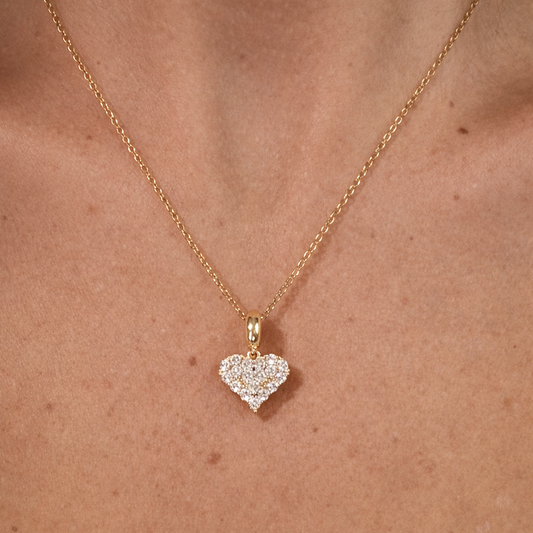 ტიტანის მოოქროვილი ყელსაბამი გულის ფორმით