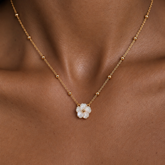 Flower Pendant Necklace