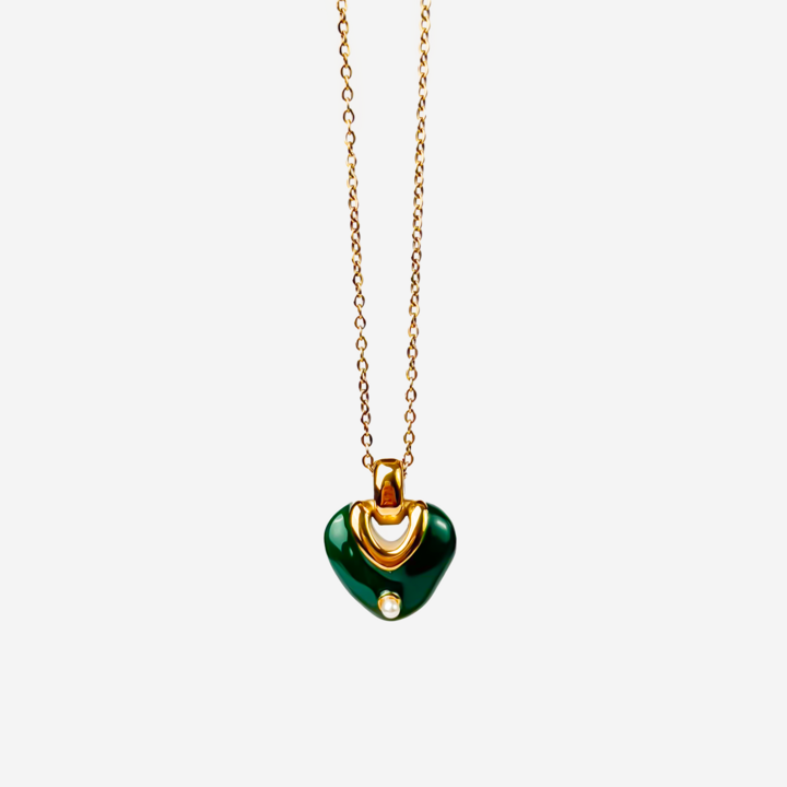 Gold-plated Titanium Green with Heart Necklace