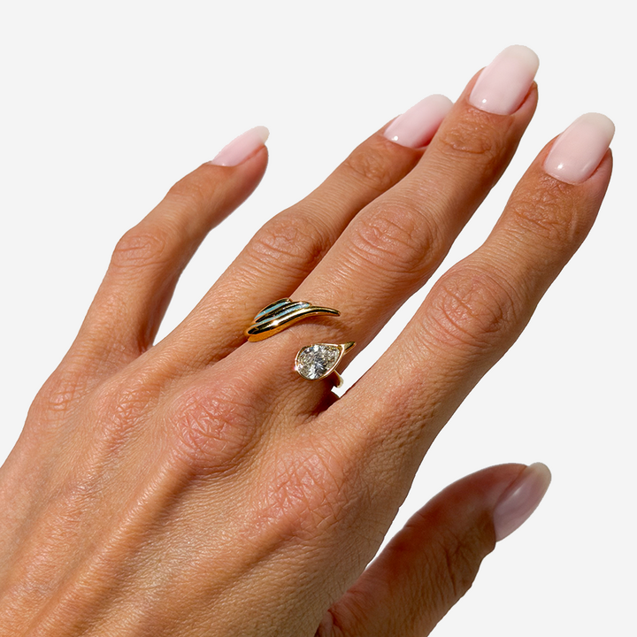 მოოქროვილი ტიტანის ბეჭედი