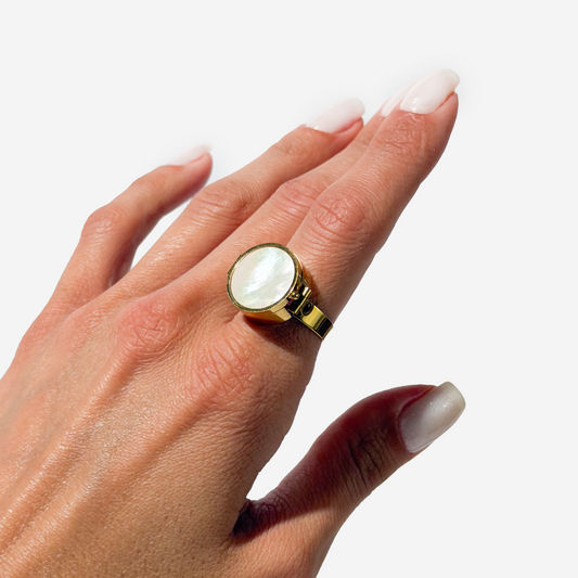 Lipstick Ring