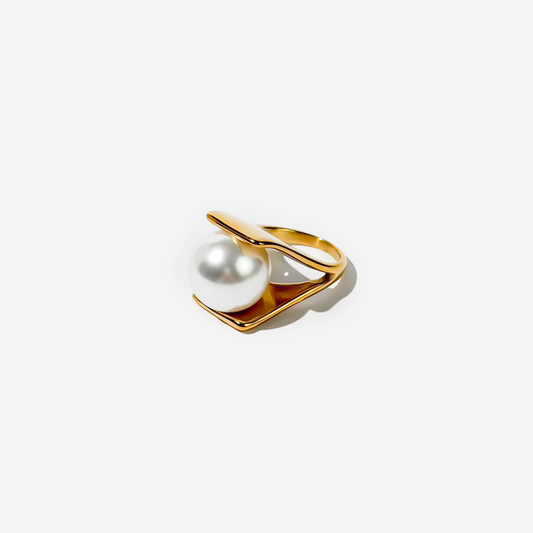 Gold-plated Titanium Ring With Pearls