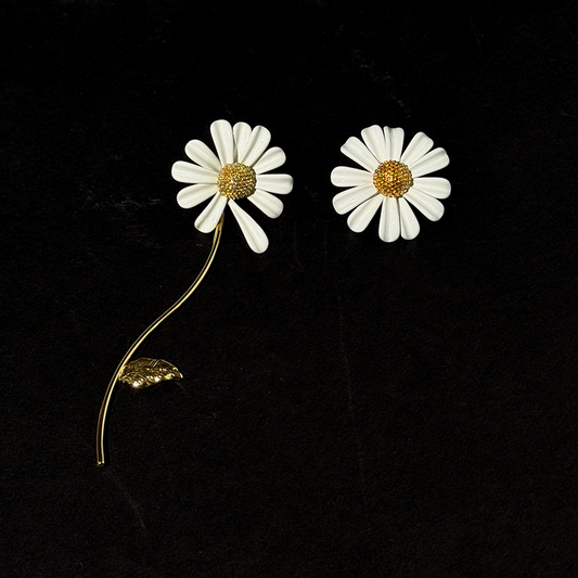 Daisy Shaped 14K Gold-plated Earrings