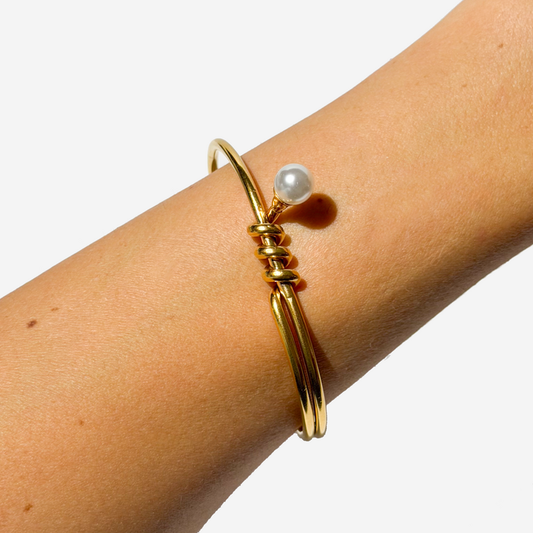 Gold-plated Titanium with Pearl Bracelet